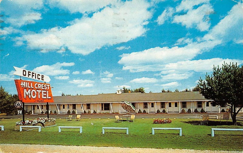 Hillcrest Inn & Motel (Hill Crest Motel) - Old Postcard